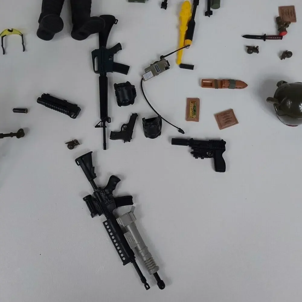 2003 Hasbro‎ Pawtucket GI Joe 12” Talking Interactive Action Figure Accessories